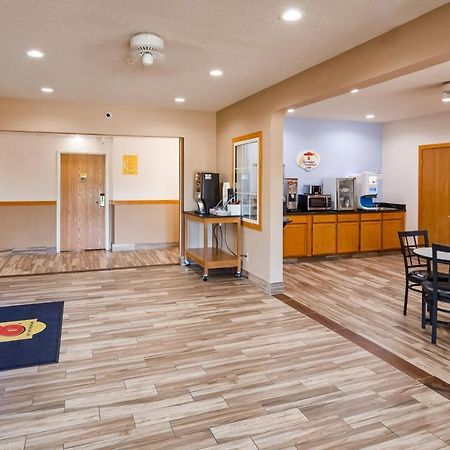 Super 8 By Wyndham Neillsville Wi Εξωτερικό φωτογραφία