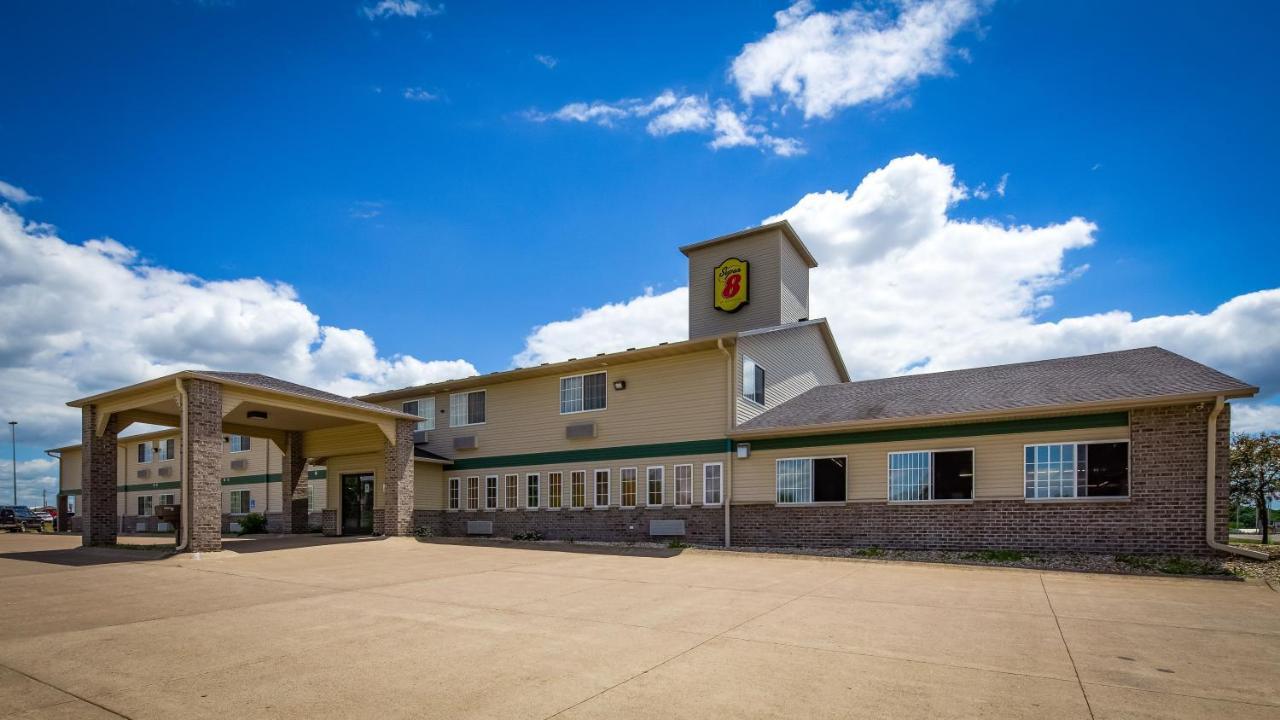 Super 8 By Wyndham Neillsville Wi Εξωτερικό φωτογραφία