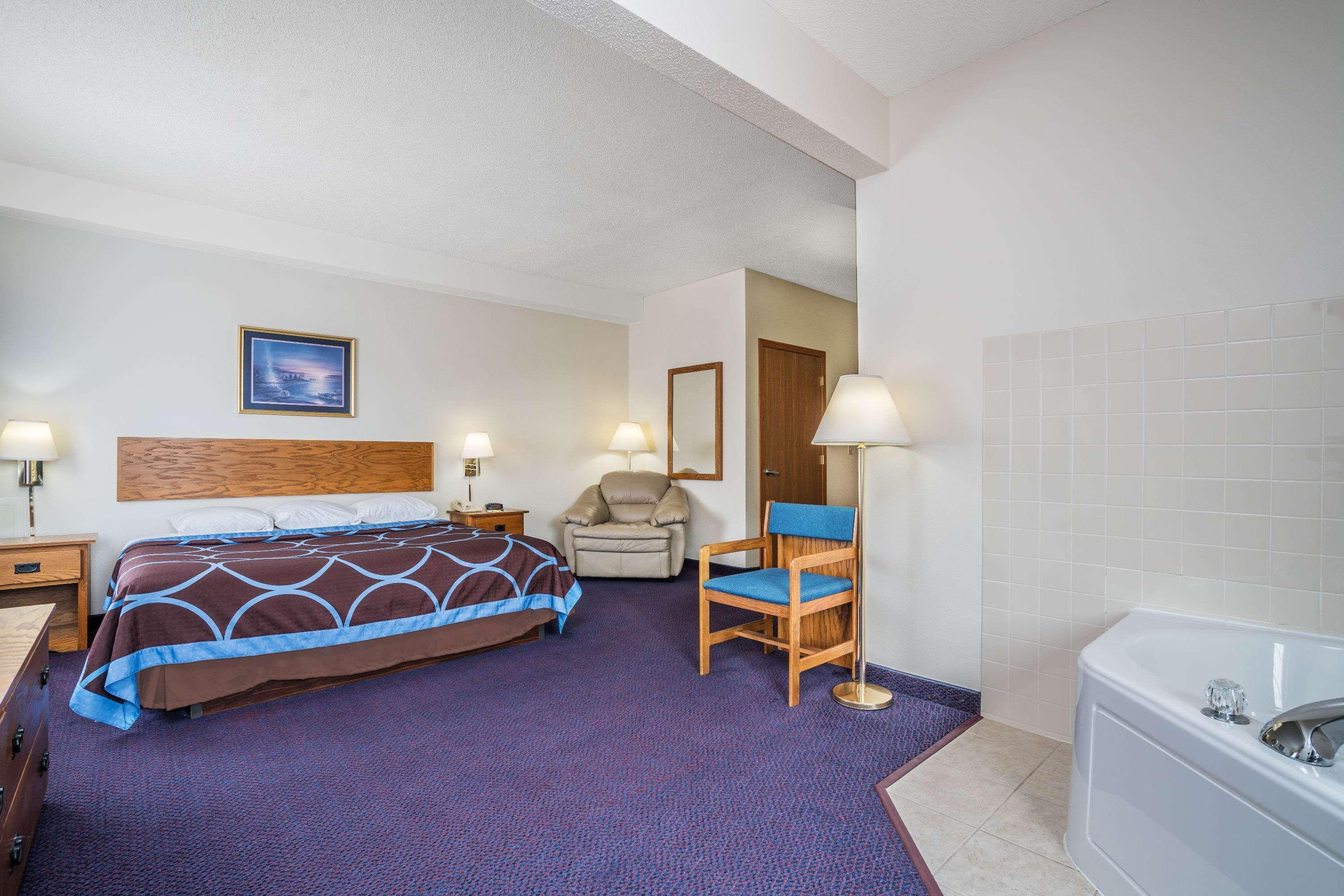 Super 8 By Wyndham Neillsville Wi Εξωτερικό φωτογραφία